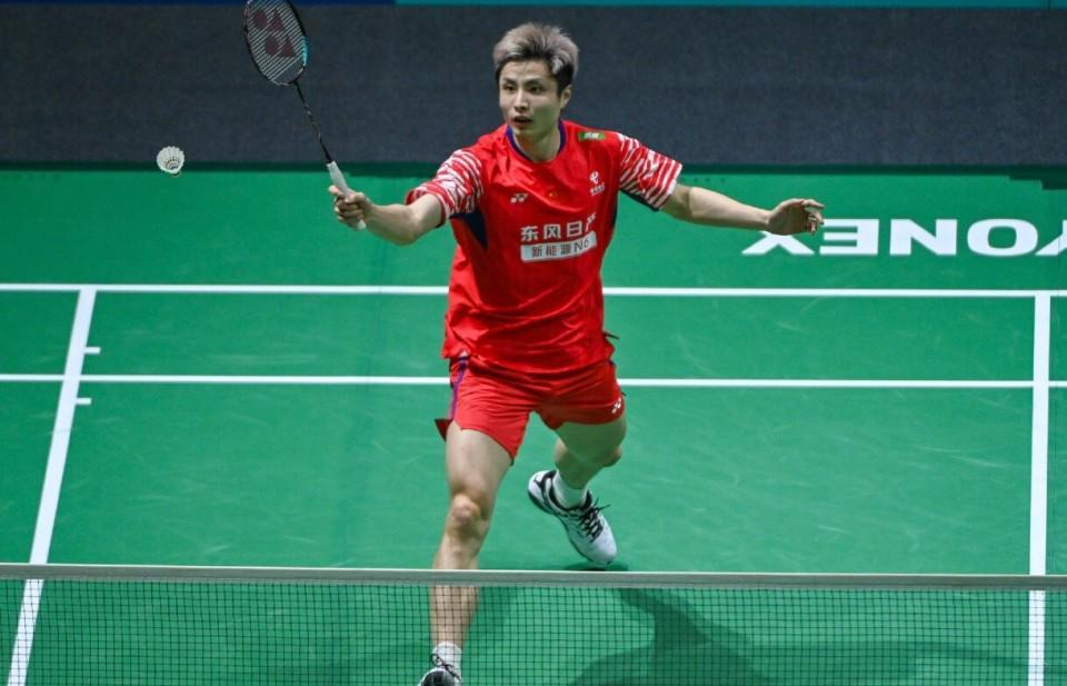 米乐体育官网-鏖战3局惜败！头号种子石宇奇爆冷出局，止步全英公开赛首轮